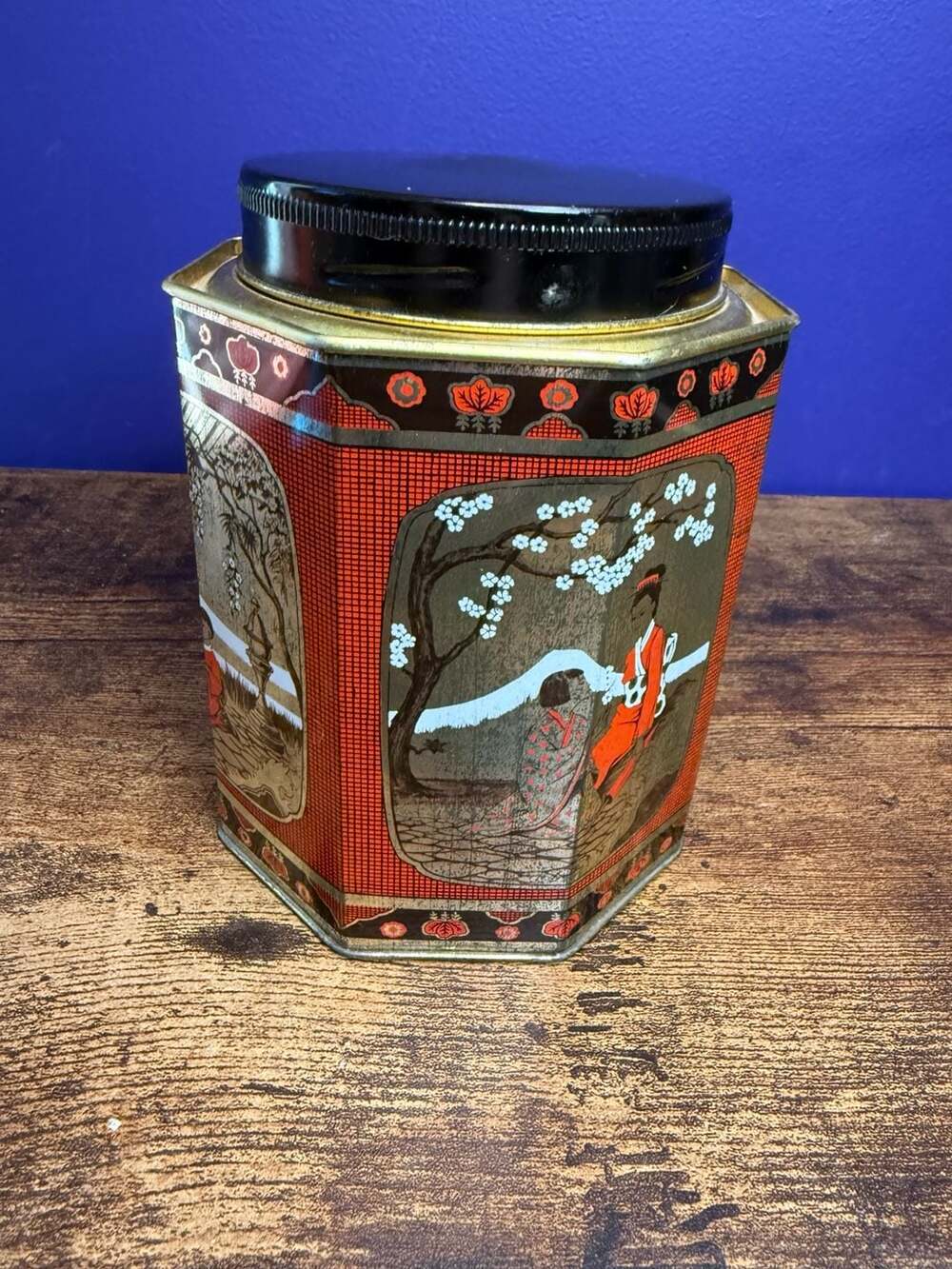 Vintage Octagonal Asian Scene Metal Tea/Biscuit Storage Tin with Black Lid